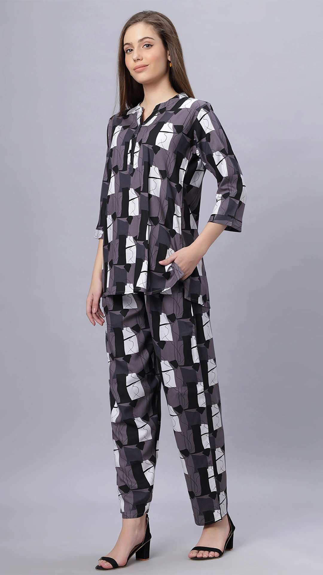 Sukanya Comfortable Women's Cotton Blend Half Sleeves Night Suit, Gray & Dark - Pink, Soft and Elegant Print Sleepwear